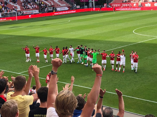 FC Utrecht viert de overwinning. Foto: Stefan Valentijn Dingemans