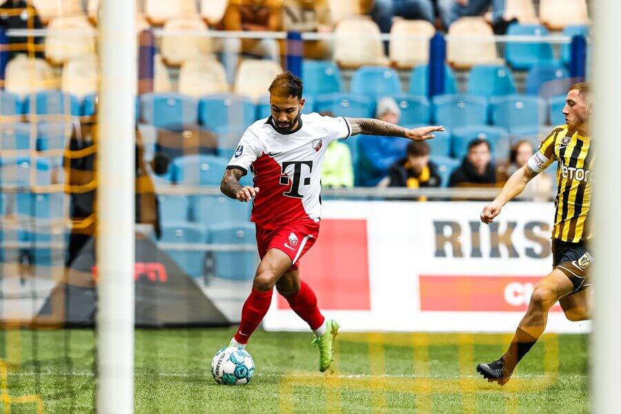 Klaiber aan de bal. Foto: website FC Utrecht