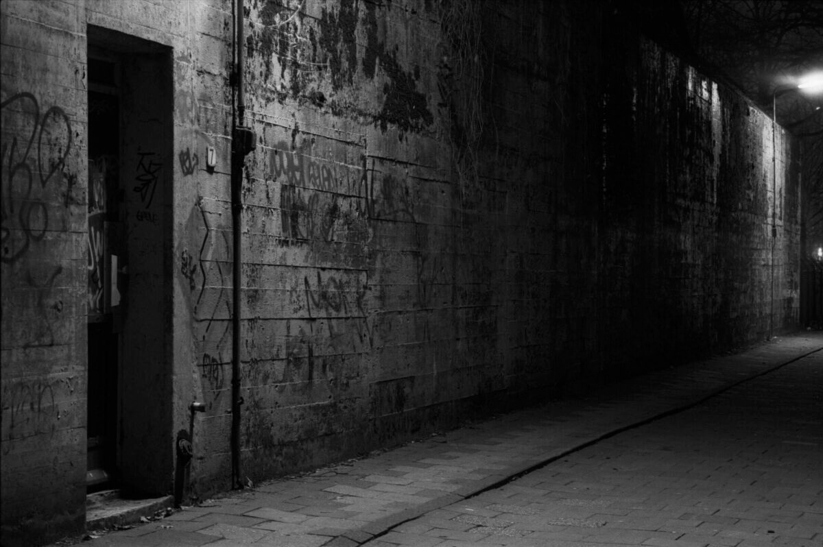 Bunker in Kanaleneiland. Foto's Frans de Jonge