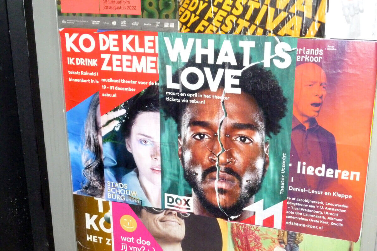 Affichewand in 't Taphuys. Foto: F. de Jonge