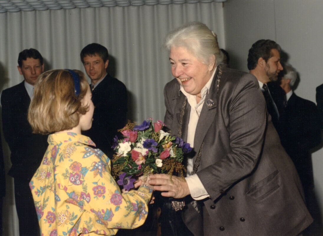 Burgemeester Lien Vos-van Gortel (1931-2023) in 1991 in het Diakonessenhuis. Foto: F. van den Dam (HUA)