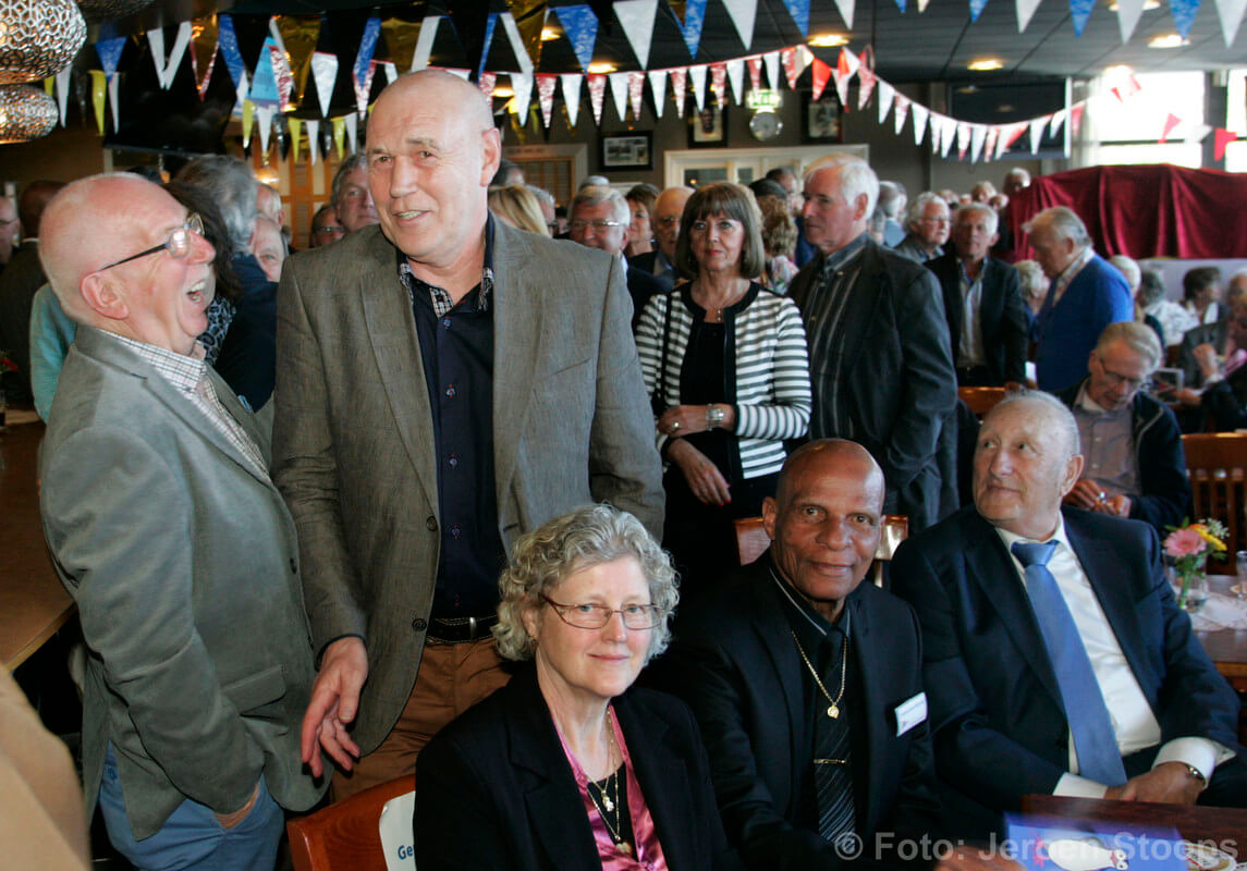 Leo van Veen, mister Utrecht, bij de receptie '60 jaar betaald voetbal'. Foto. Jeroen Stoops