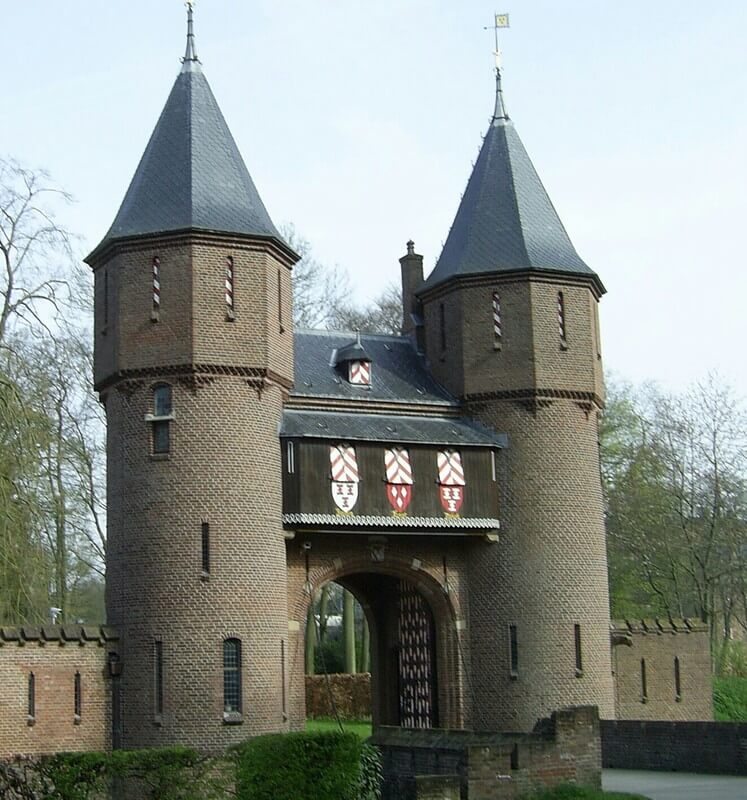 Poort van kasteel de Haar. Foto: Vincent Oldenborg