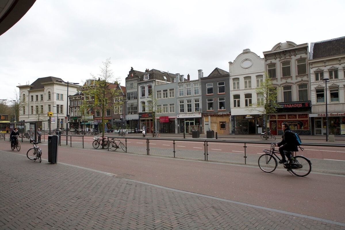 De noordrand van Vredenburg waar veel nieuwe horeca is gekomen. Foto: Ton van den Berg