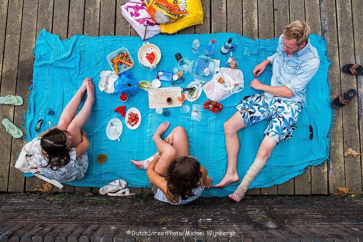 Een picknick in Utrecht. Foto: Michiel Wijnbergh