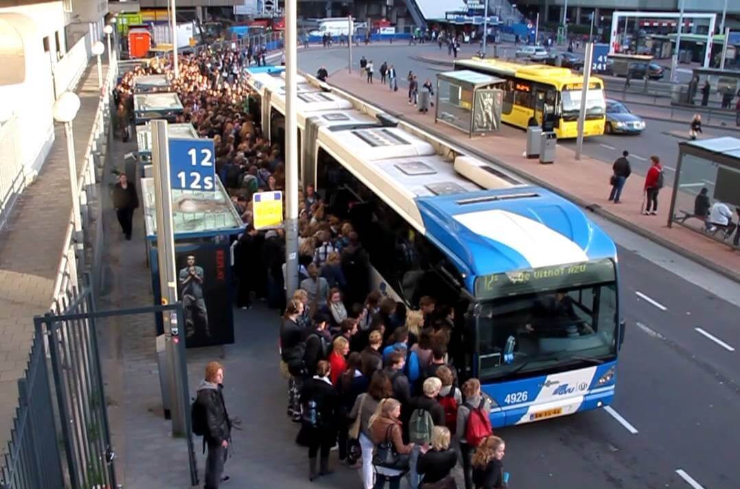 Buslijn 12. foto: Nieuws030