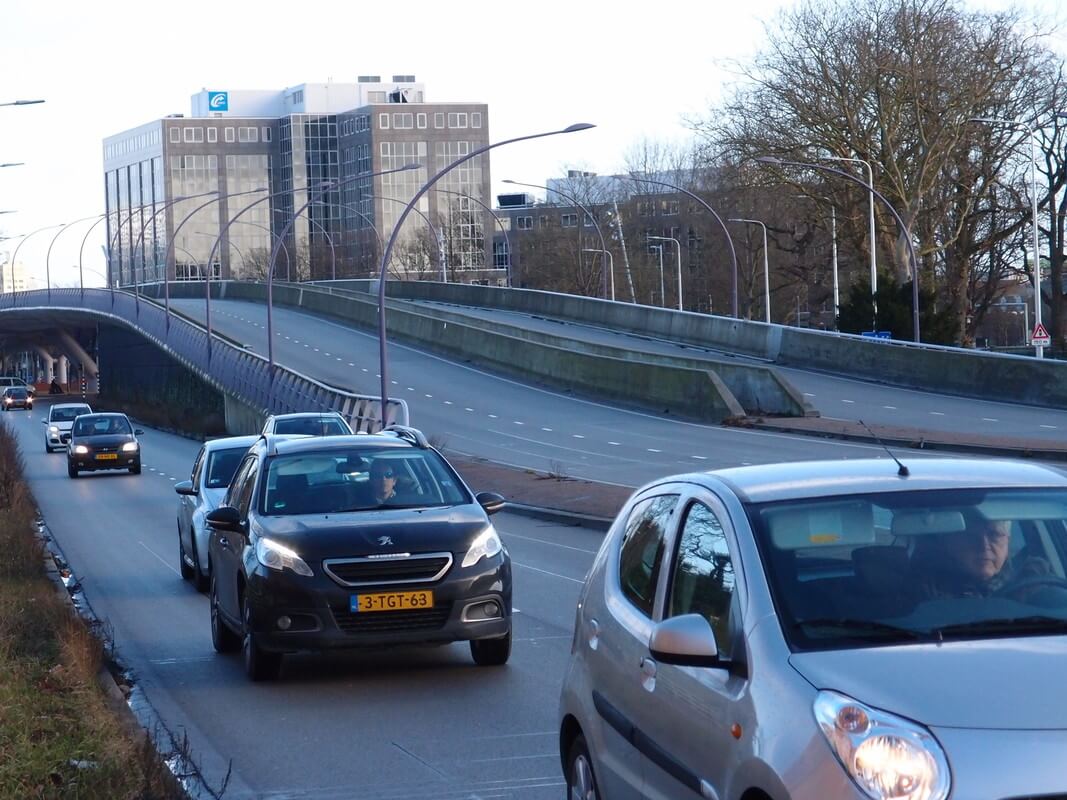 De Fly-over op de kruising bij het 24 oktoberplein. Foto: Nieuws030