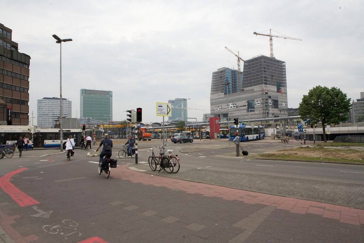 Utrecht dringt vernieuwing op en de schuld bedraagt al 1 miljard, aldus Van Oosten. Foto: Ton van den Berg