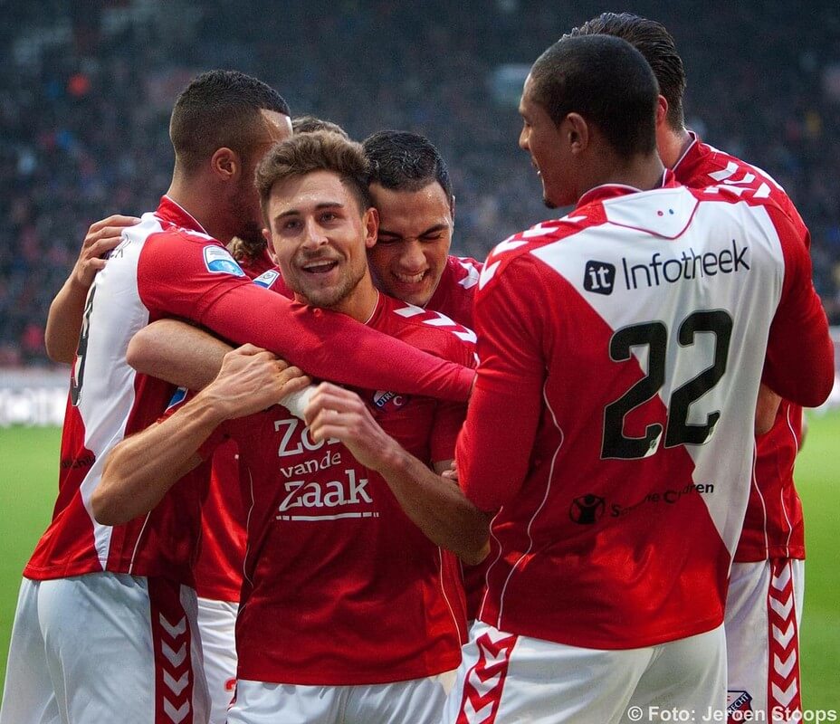 Utrechtse blijdschap na het maken van de 1-0. Foto: Jeroen Stoops