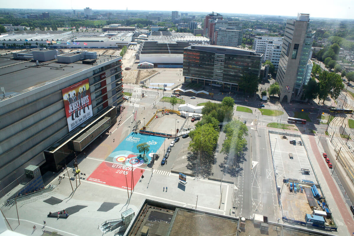 Het Jaarbeursplein krijgt een ondergrondse parkeergarage. Foto: Ton van den Berg