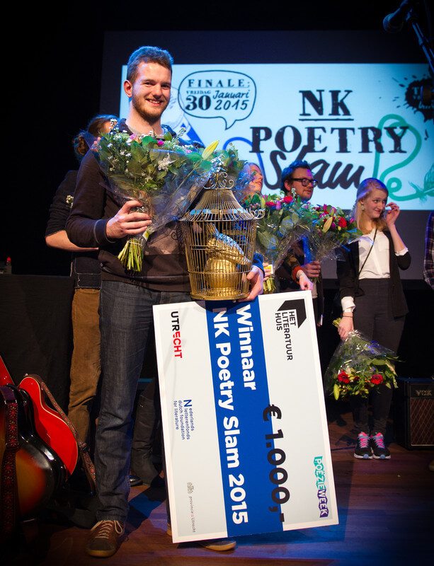 Daan Zeijen uit Utrecht prijswinnaar van de Poetry Slam. Foto: Annemarie Sint Jago