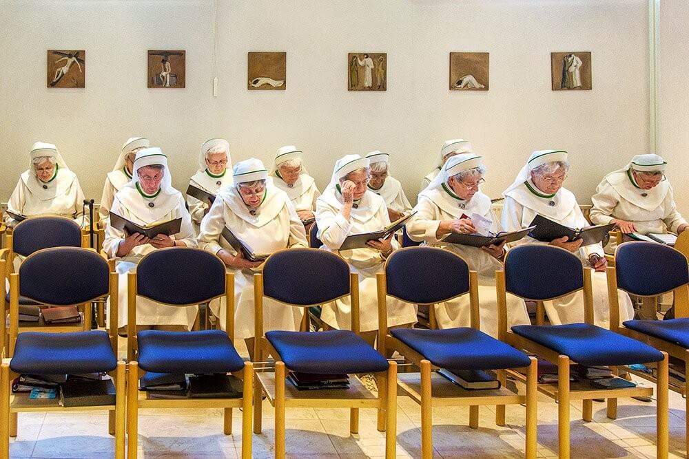 Zusters Augustinessen. Foto's Angeliek de Jonge