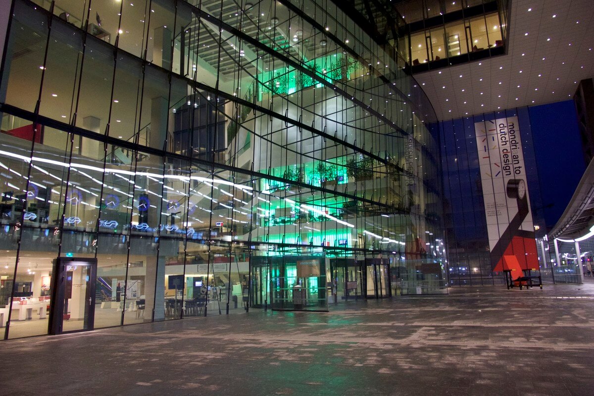 'Afpoeierprocedures' vinden plaats in het Stadskantoor. Foto: Ton van den Berg