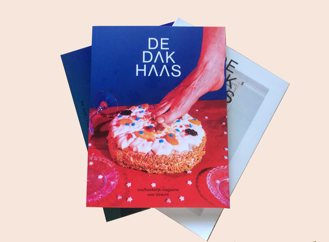 De nieuwe De Dakhaas, nummer 12, heeft het thema 'Dat mag niet' (afbeelding: Nieuws030)