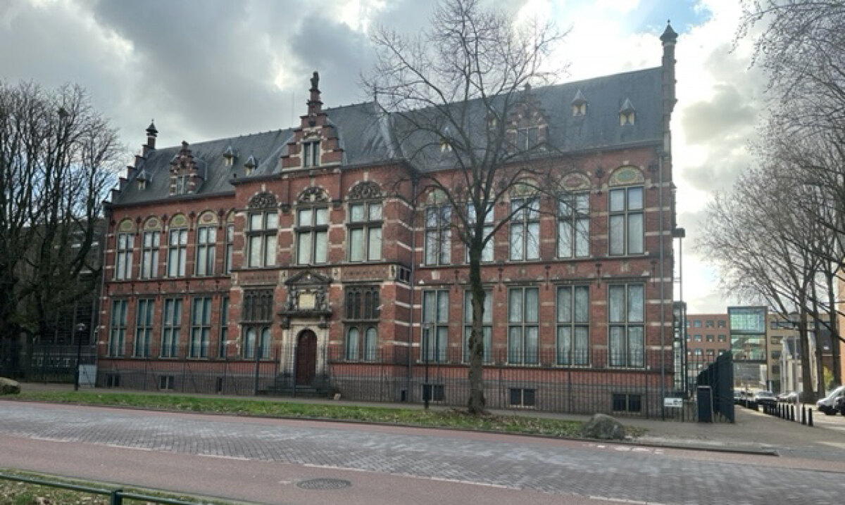 Het voormalig Laboratorium voor Microbiologie aan de Catharijnesingel. Foto: Dik Binnendijk