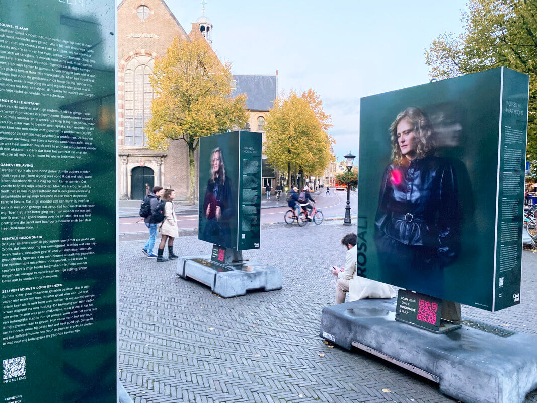 De rondreizende expo 'Kind van' op het Janskerkhof. Foto: JT