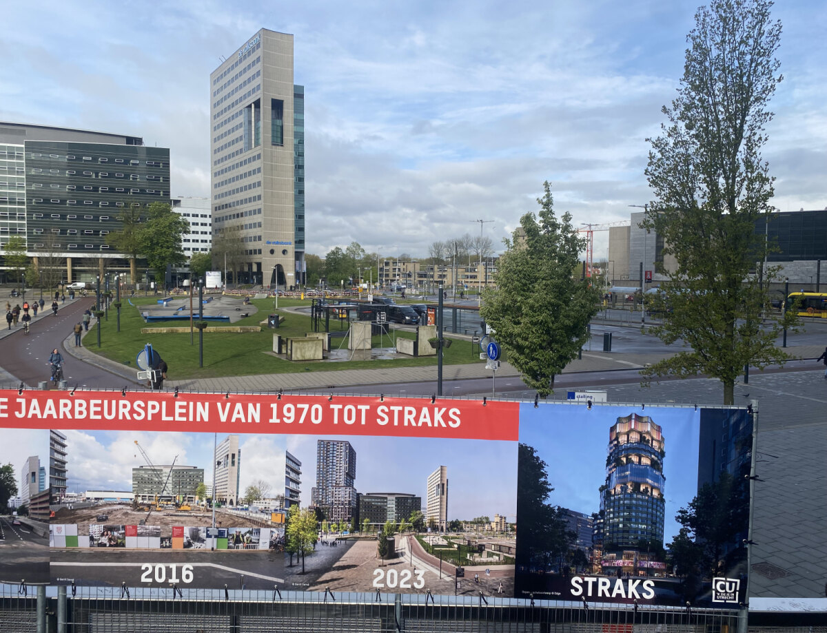 Blik op het Jaarbeursplein, april 2024. Foto: JT