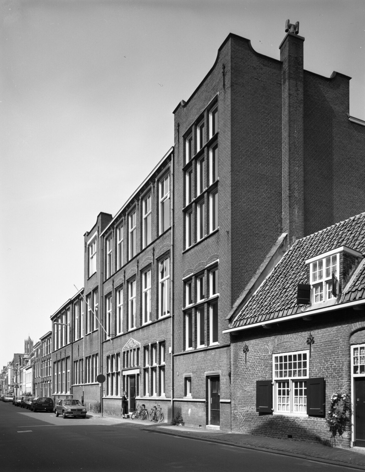 Het voormalig Botanisch Laboratorium, mei 1993 (foto: HUA)