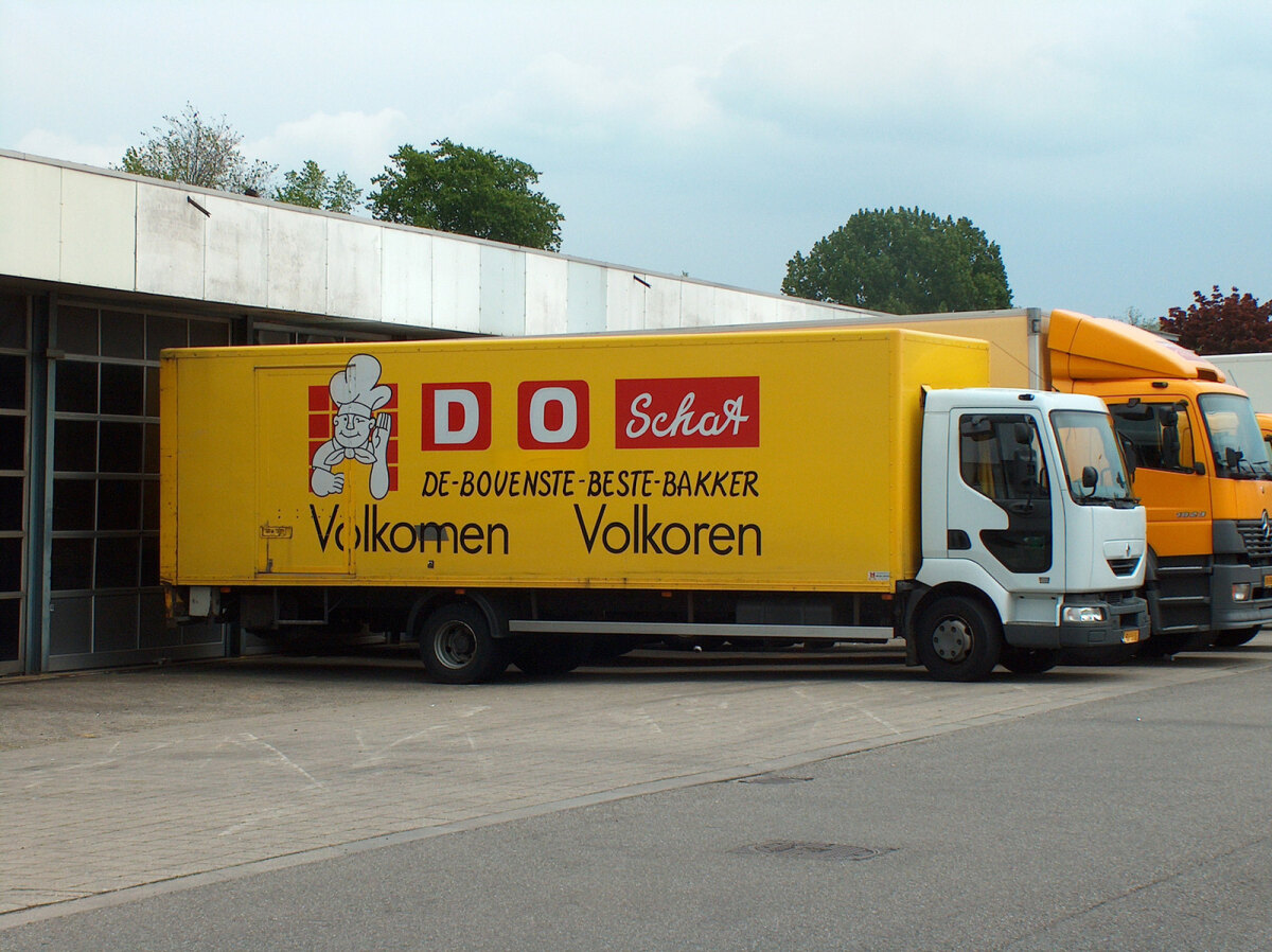 Vrachtauto van Bakkerij Do Schat in 2005 (foto: D.C. Goosen, HUA)