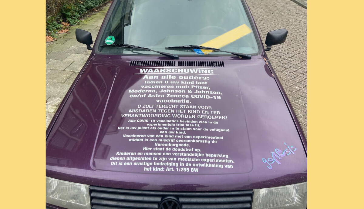 De eigenaar van deze auto heeft een mening (de nummerplaat achter de voorruit is 'geblurred'). Foto: Jim Terlingen