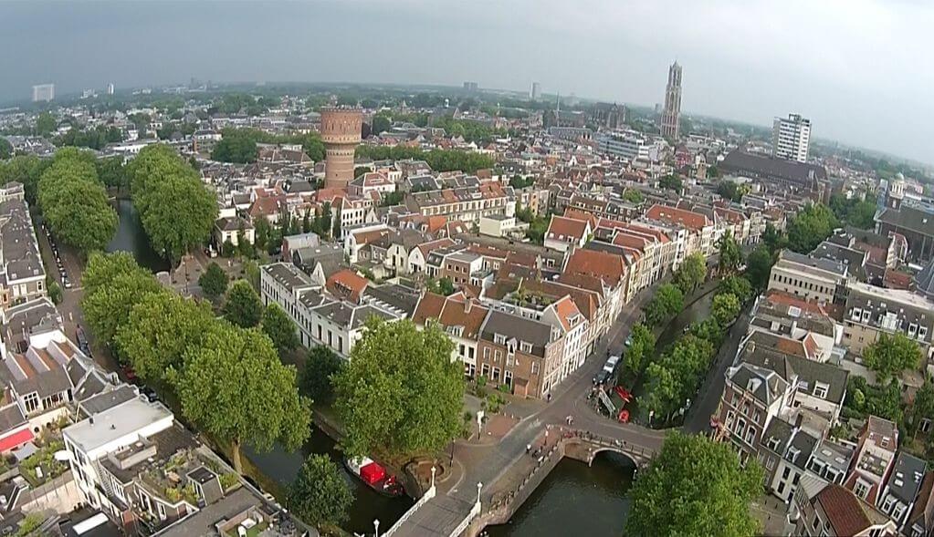 De binnenstad gezien van de Weerdsingel. Foto: @MarcelEngelman