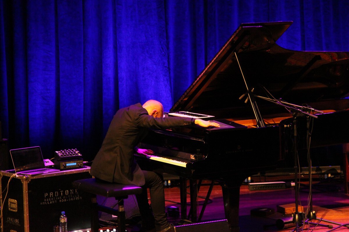 Tord Gustavsen piano/klavieren. Foto: Dries van Dijk