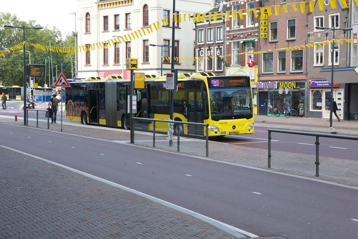 Een van de 'schone' bussen van QBUZZ. Foto: Ton van den Berg