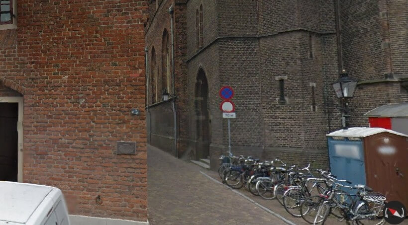 De Catharijnesteeg is een van de locaties waar de serie-aanrander toesloeg. Foto: Googlemaps
