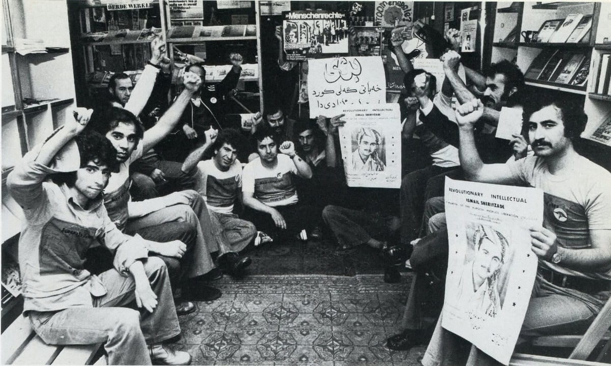 Koerden protesteren in de Maatschappijwinkel. Foto: Utrecht in Beeld 1978