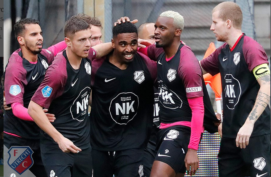 Vreugde na de openingsgoal van Jean-Christophe Bahebeck. Foto: FC Utrecht