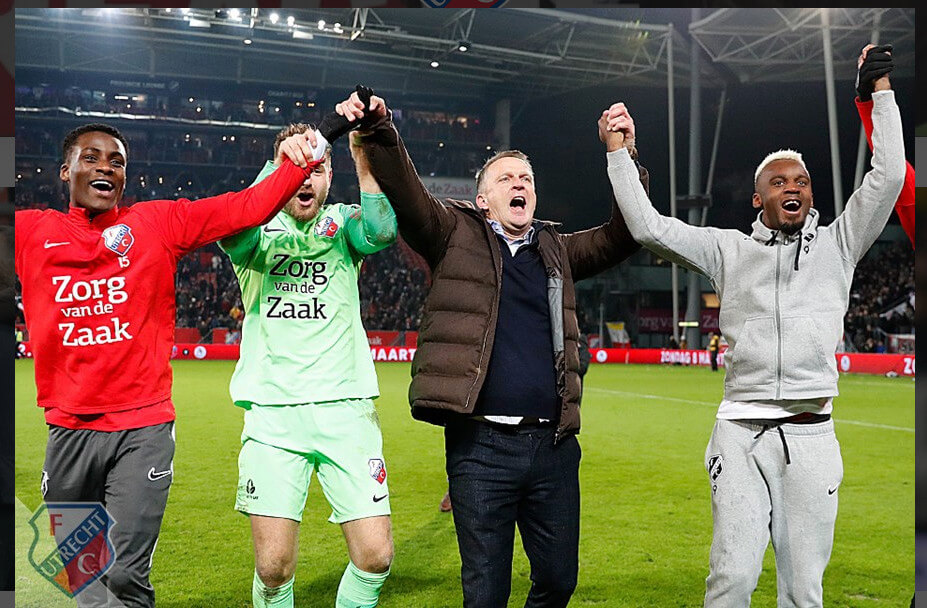 Blijdschap en finale voor spelers en trainer. Foto: FC Utrecht
