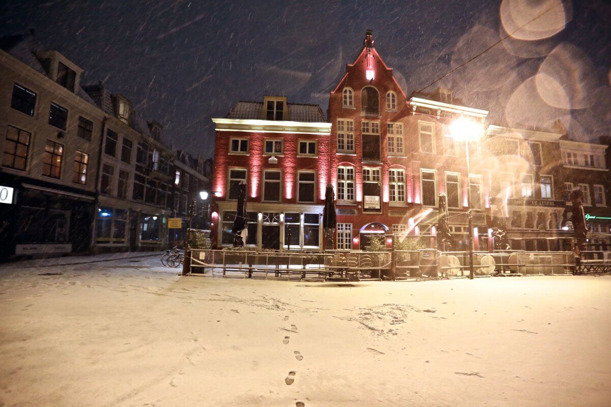 Sneeuwstormpje op de Neude.