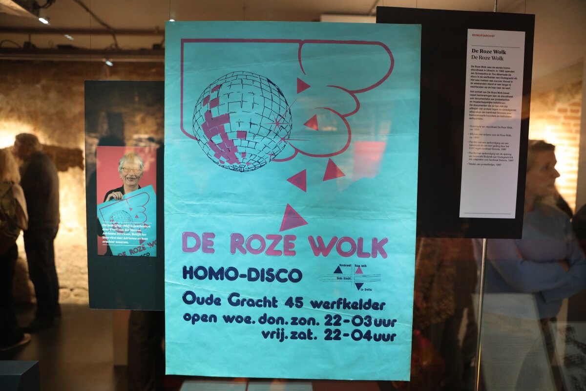 Poster van de Roze Wolk. Foto: Ton van den Berg