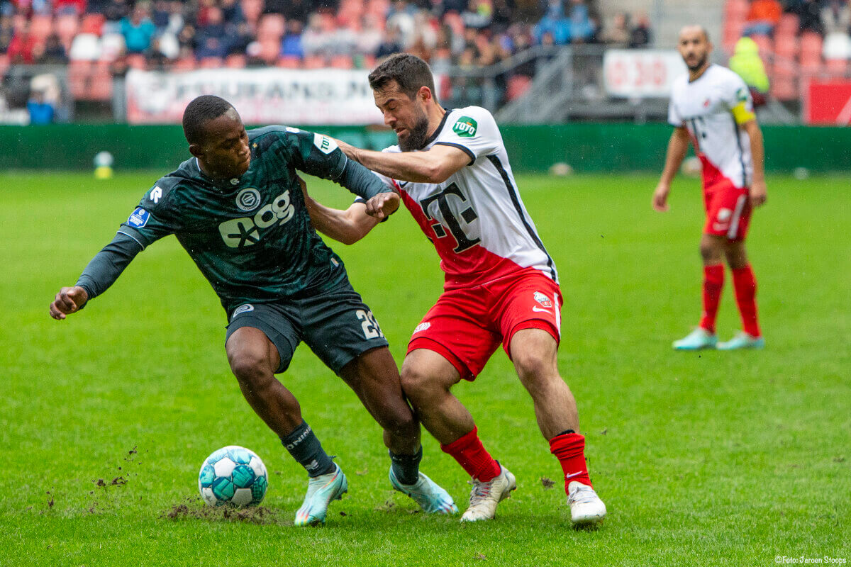 Invalbeurt voor Younes. Hij zou later de assist voor het winnende doelpunt geven.