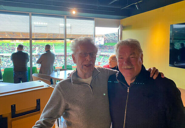 Hans na de wedstrijd met Frans van Seumeren in de skybox van Euroborg (eigen foto)