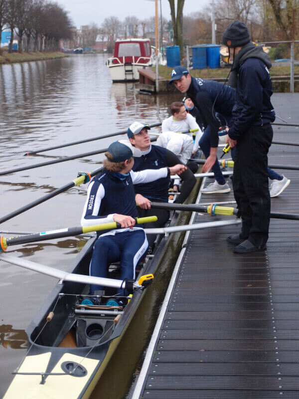 De roeilocatie langs het Merwedekanaal. Foto: Louis Engelman