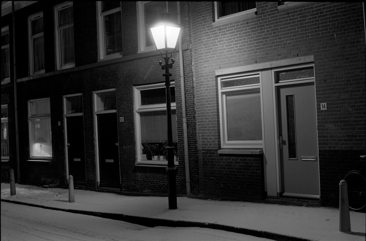 Bergstraat 10, 12 en 14. Foto: Frans de Jonge (december 1993) 