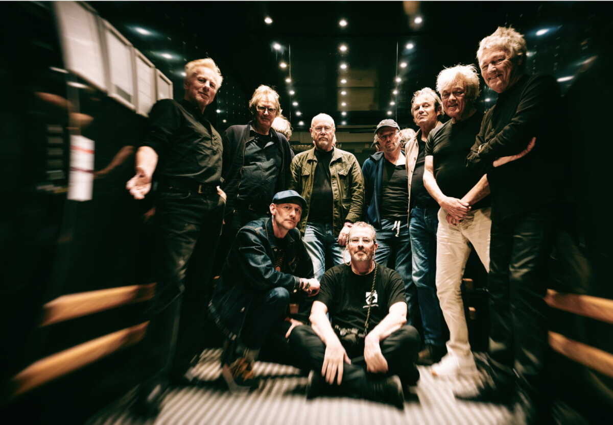 De band Supersister treedt op tijdens The Flight Revisited. Foto: Supersister