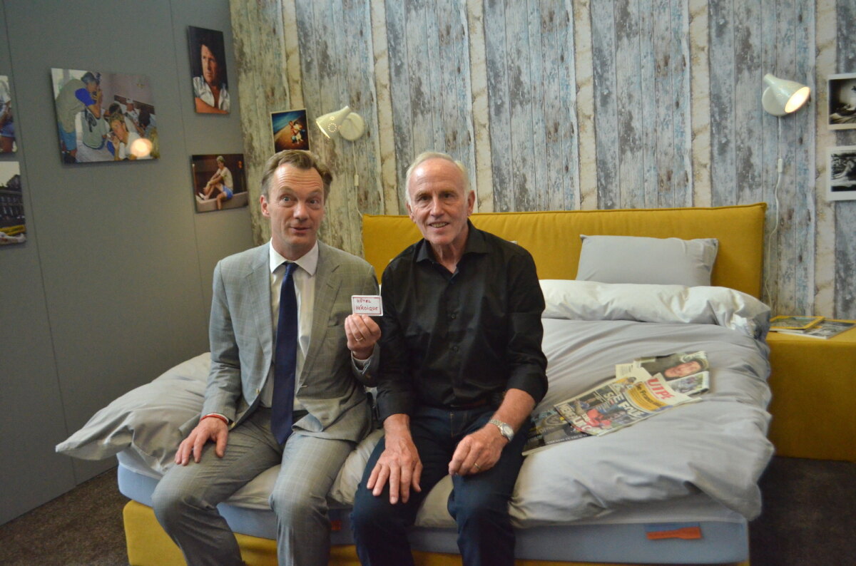 Wim Pijbes en Joop Zoetemelk bij Hotel Heroique. Foto: J. Wielaert