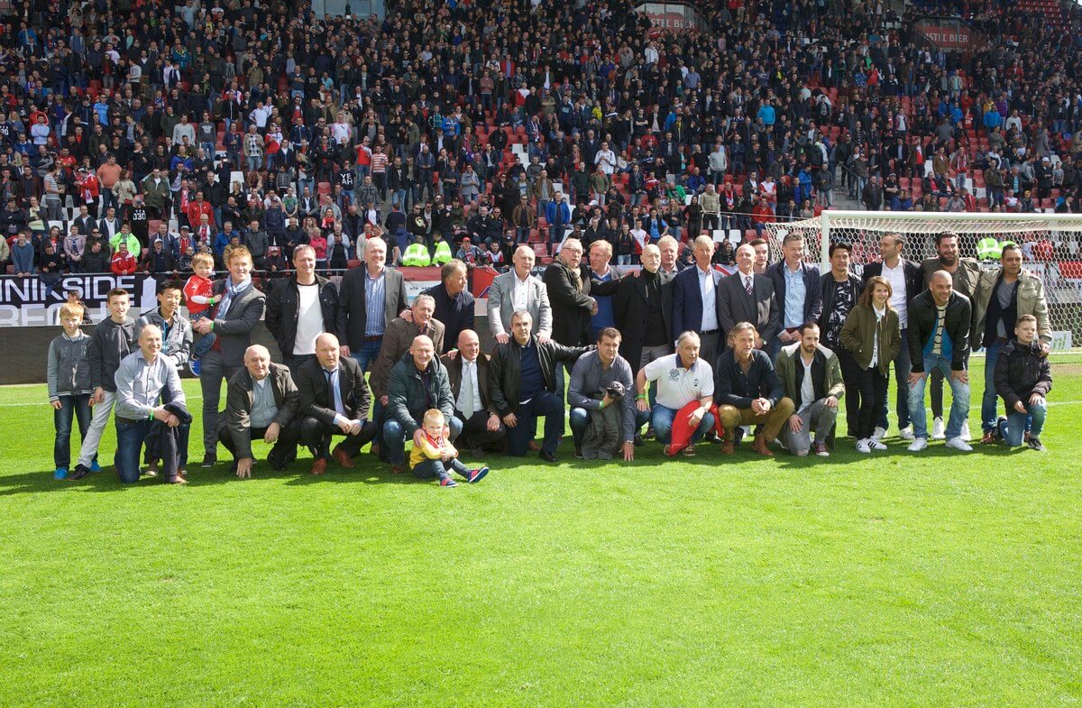 Groepsfoto van de Utrecht-legends.