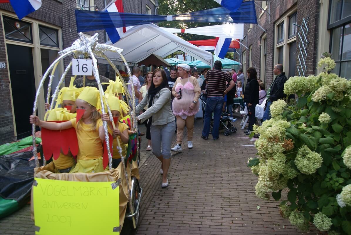 Feestelijk verkleed.