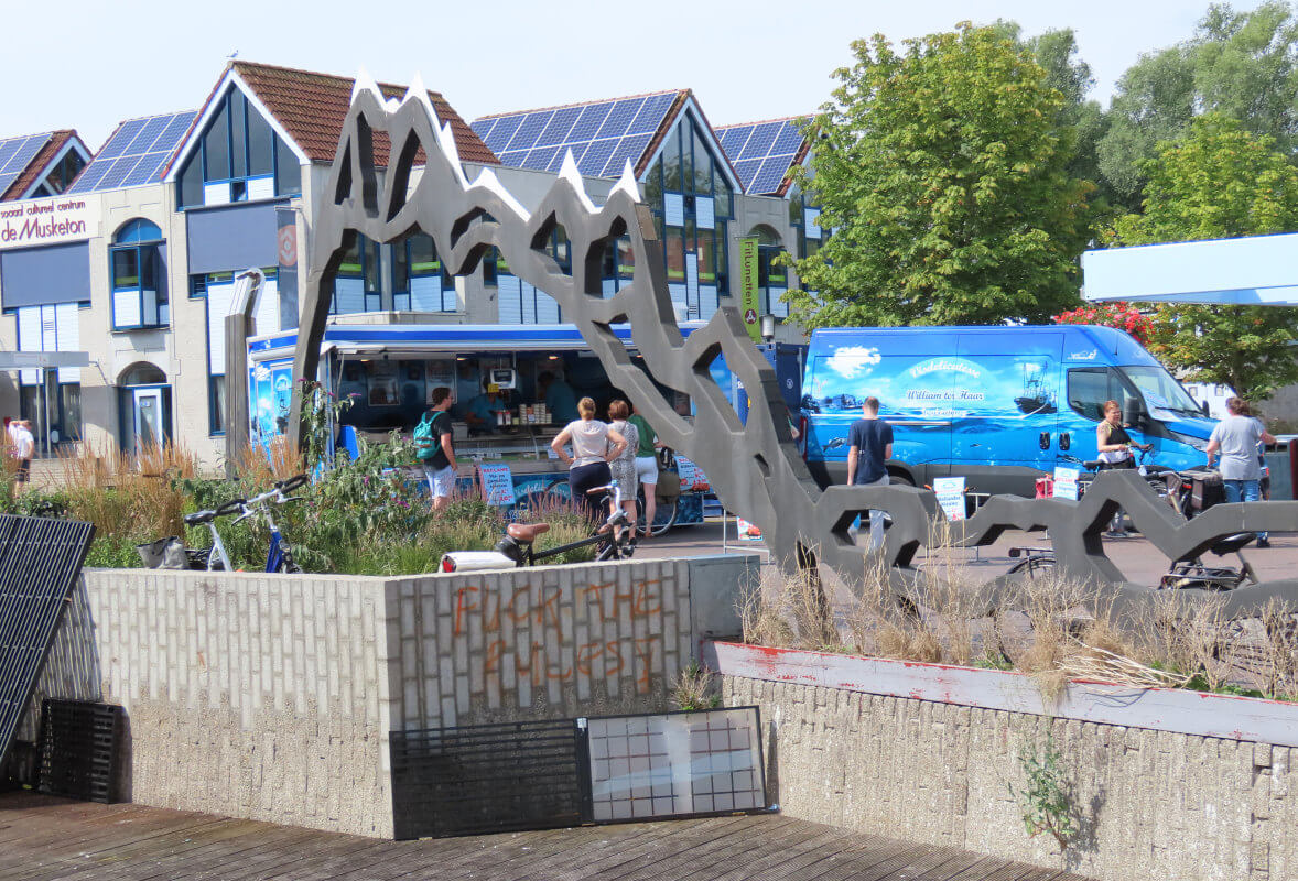 'Een berg voor Lunetten' van Krijn Christiaansen (foto: D.C. Goossen, Utrechts Archief)