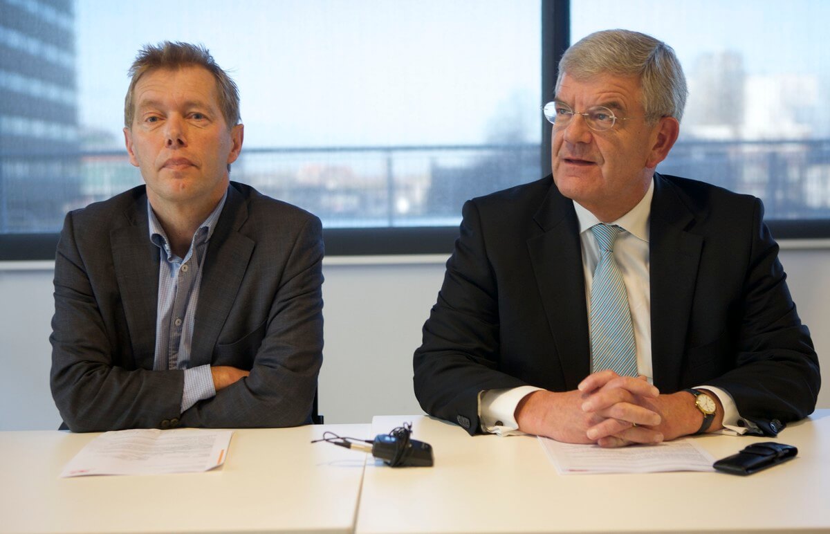Wethouder Diepeveen en burgemeester Van Zanen. Foto: Ton van den Berg