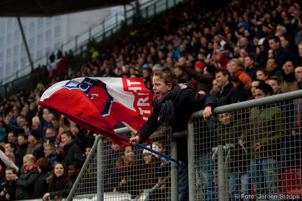 Supportersgeluk in de Galgenwaard. Foto: Jeroen Stoops