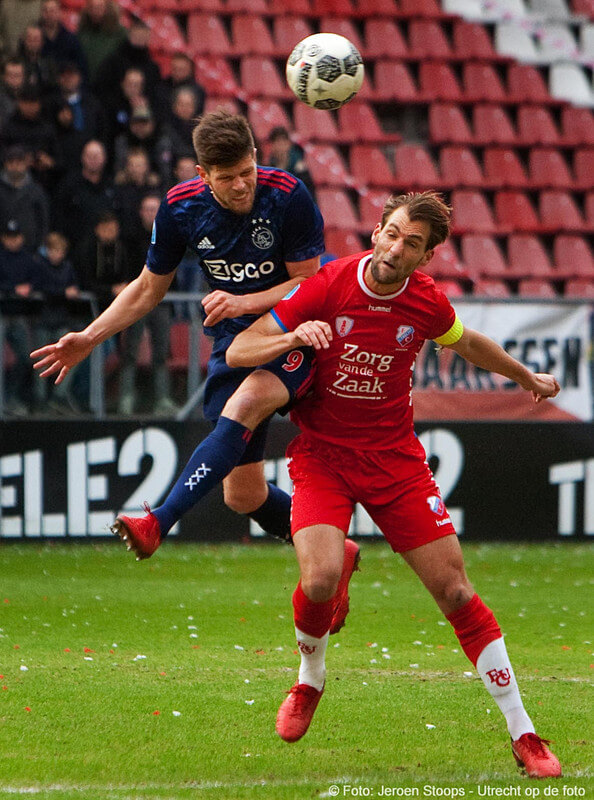 Aanvoerder Janssen en Huntelaar. Foto's Jeroen Stoop