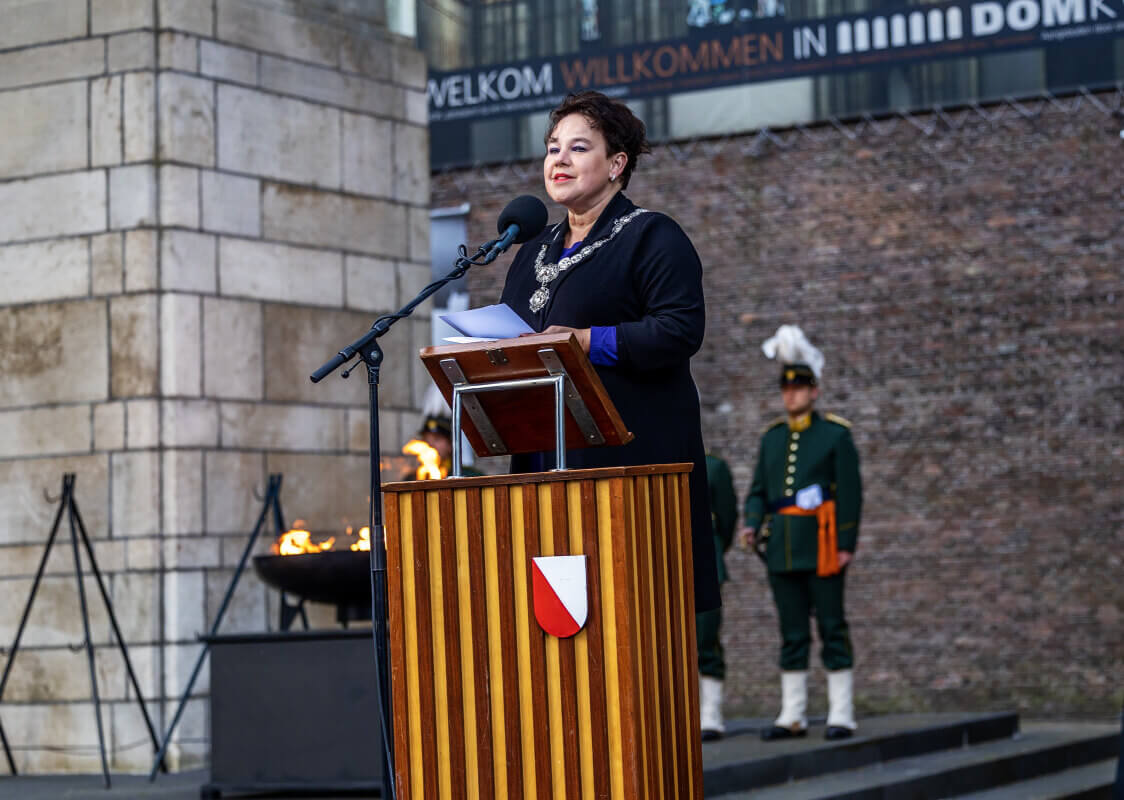 Burgemeester Dijksma. Foto: Angeliek de Jonge/4 mei Utrecht