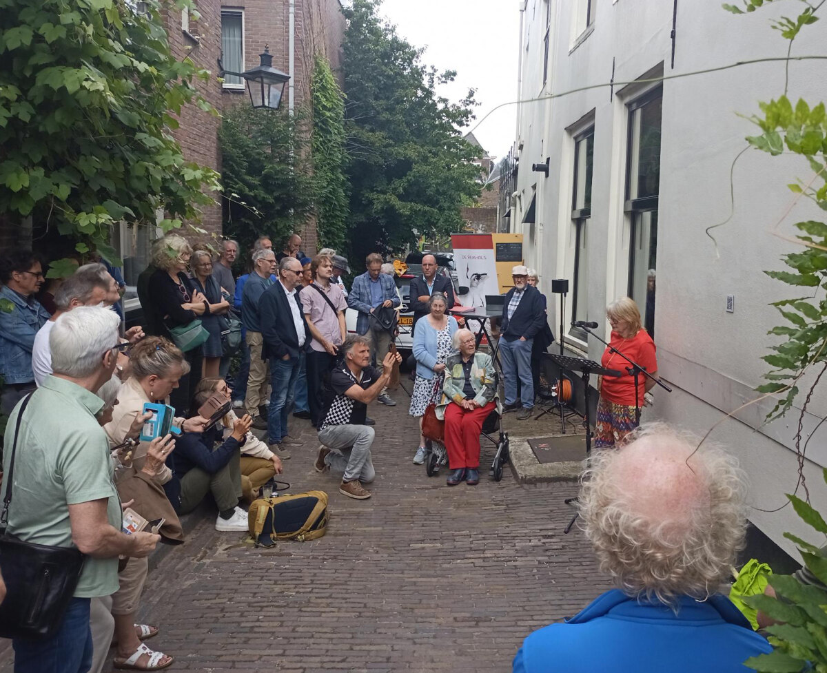 Douze tijdens haar toespraak. Foto: Jos Peeters