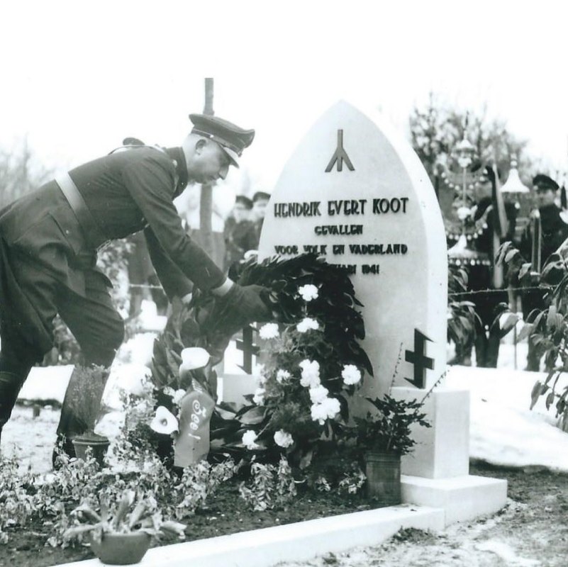 Begrafenis Hendrik Koot, 1941 op Zorgvlied, Amsterdam. Foto: archief Wilderom