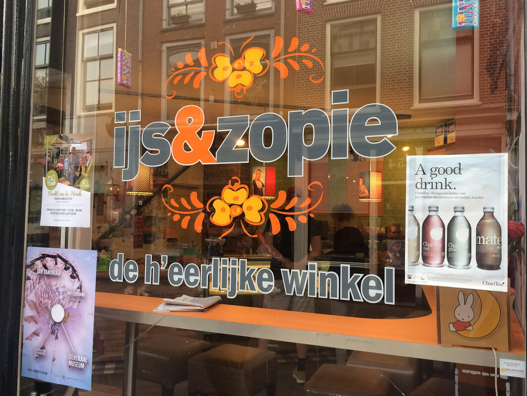 IJs & Zopie op de Twijnstraat. Foto: J. Terlingen