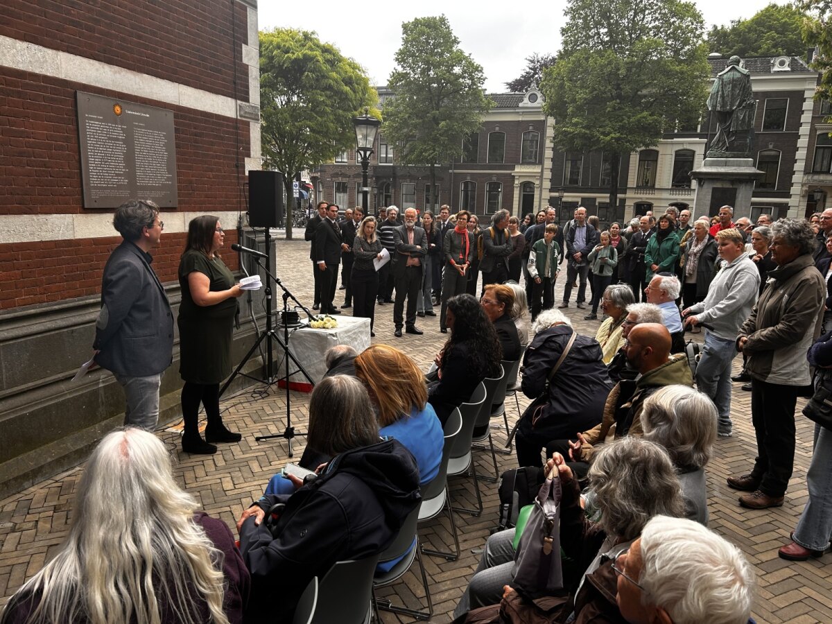 Achter de microfoon: Doris Abitzsch en haar collega Stefan Sudhoff